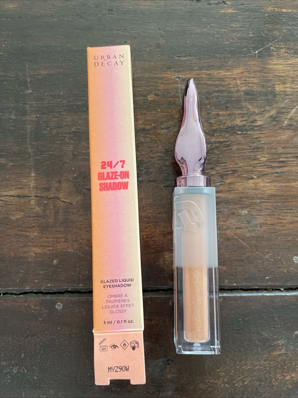 Urban Decay 24/7 Glaze-On Liquid Eyeshadow — space cowboy